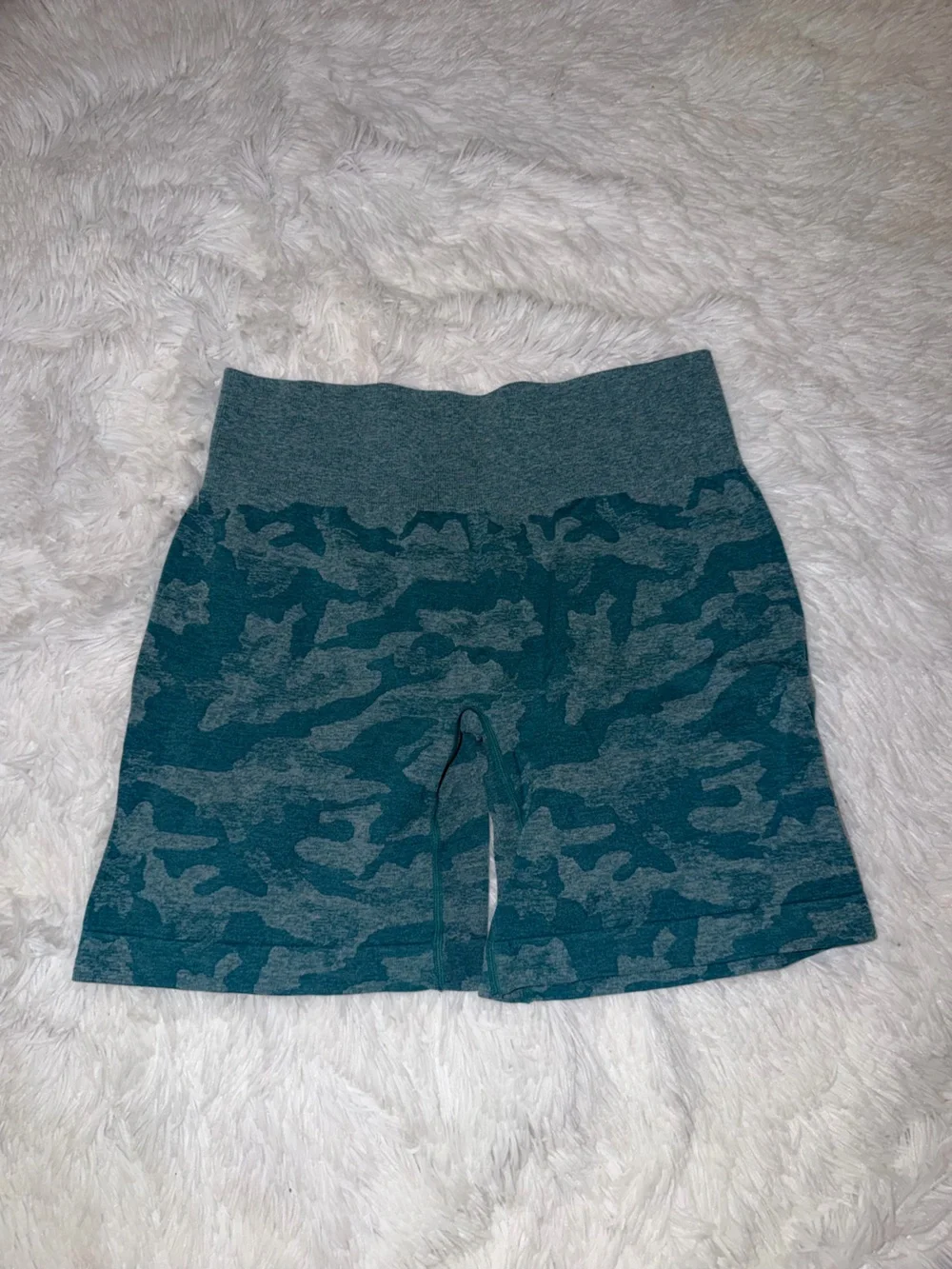 NVGTN Women's Teal Camouflage Seamless Biker Shorts size XL